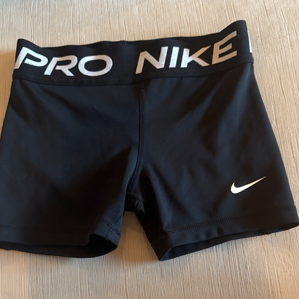 Nike Pro kids dri-fit Shorts